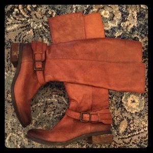 Vince Camuto Brown Boots, size 7